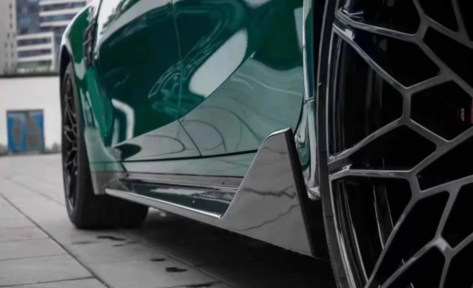 High Quality Fast Delivery Whole Sale Price Dry Carbon Fiber M Performance Side Skirts Body Kits for  M3/M4